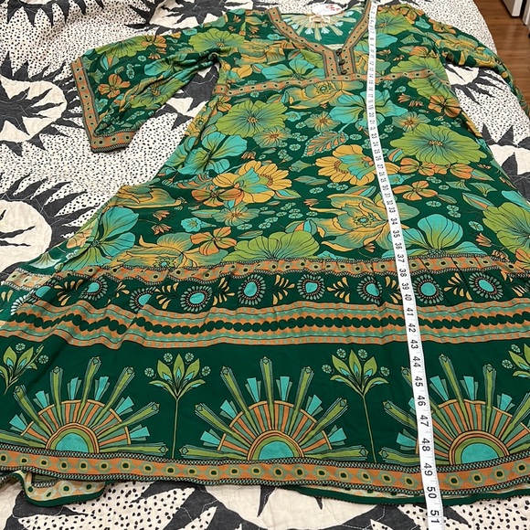 Nine Lives Bazaar Empire Dress Emerald Green💚🍀 - Picture 16 of 16